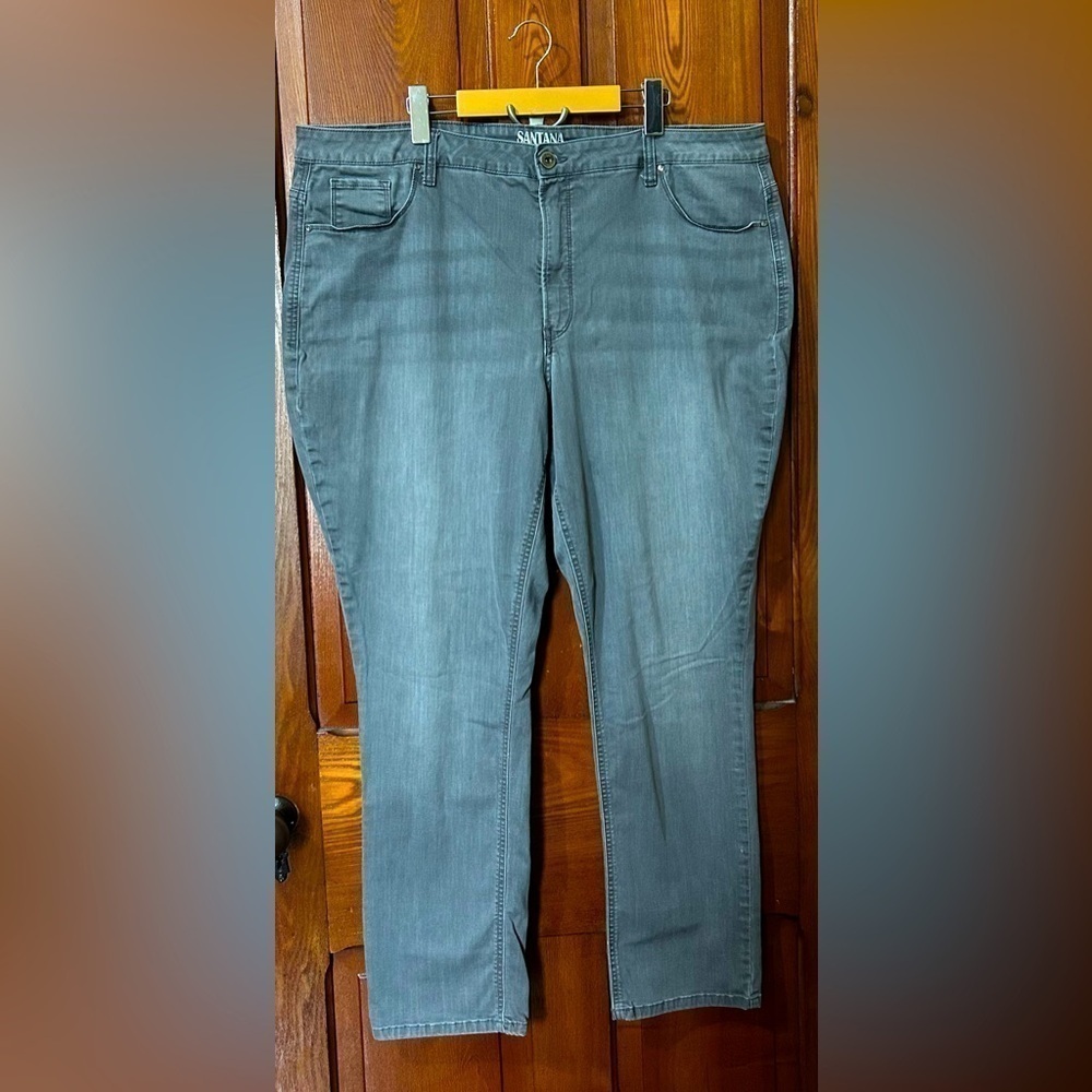 22 - Santana Bootleg Jeans